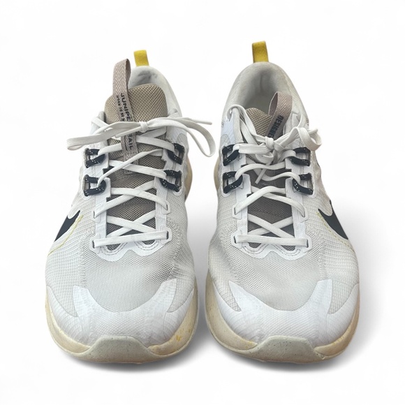 Nike Juniper Trail 2 Men’s US DM0822-101 White Sulfur Khaki Black Shoes Sz 10.5 - Picture 3 of 6